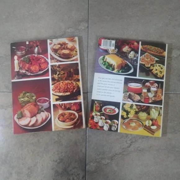 Vintage Crockery Cooker Book and Blender Cook Book/Vintage Cookbooks - Picture 2 of 6